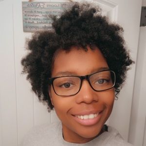 Meet your Posher, Taqualia